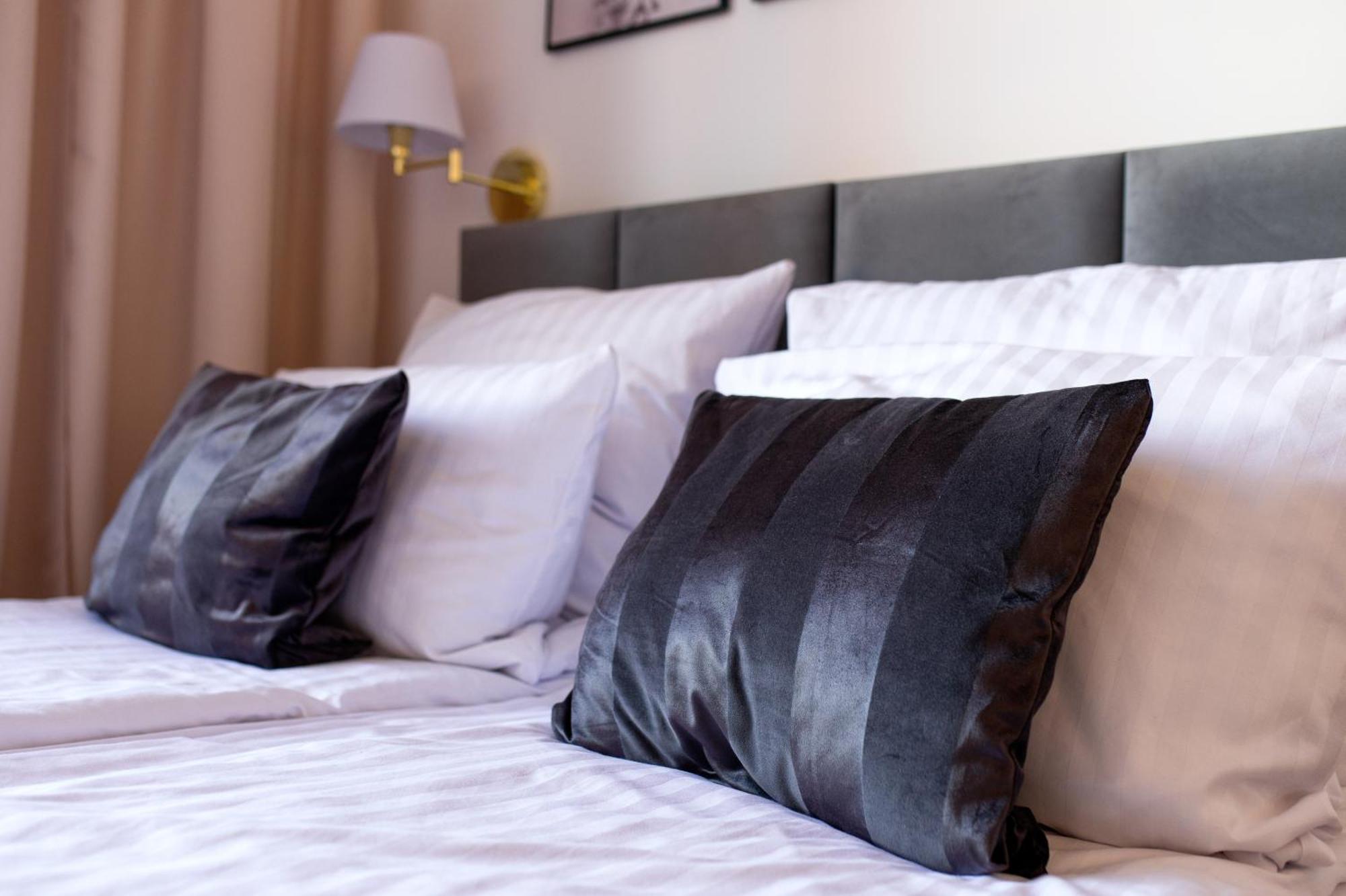 Discover Krakow Apartments - Lubomirskiego St - Classic & Modern - Near Main Station, Netflix And Ac Extérieur photo
