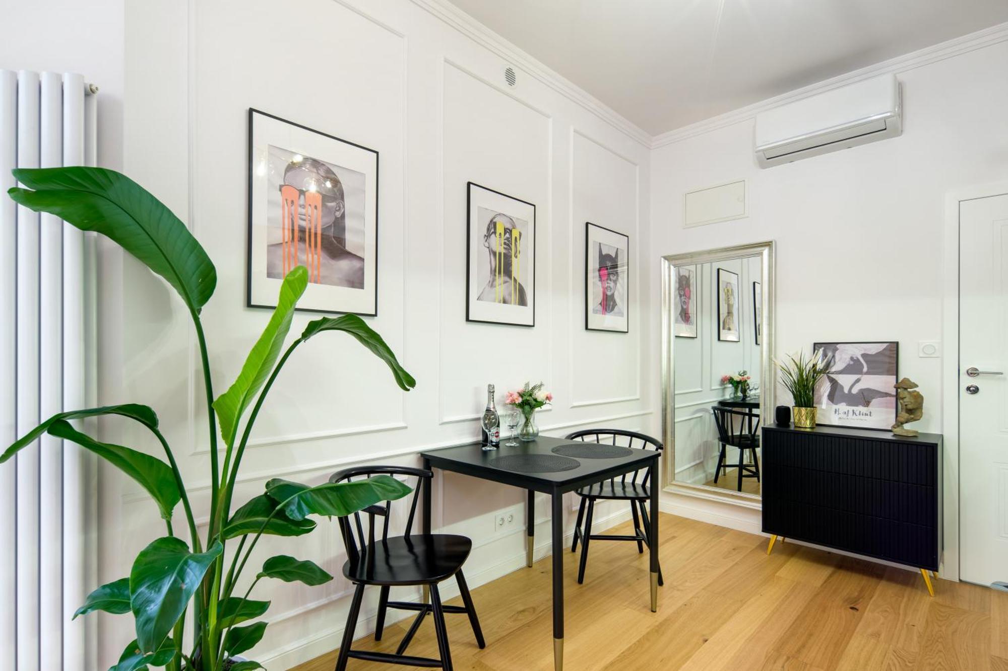Discover Krakow Apartments - Lubomirskiego St - Classic & Modern - Near Main Station, Netflix And Ac Extérieur photo