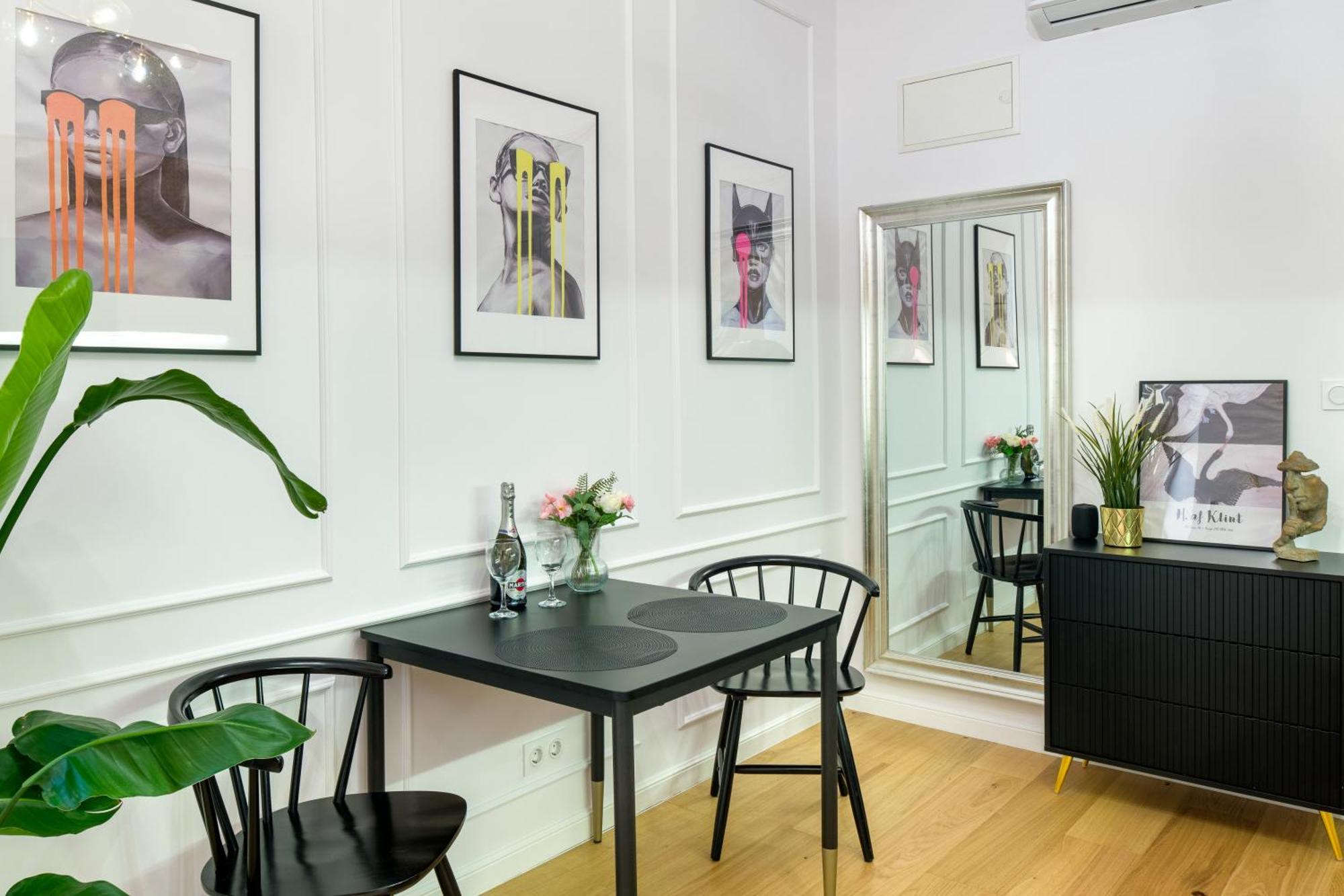 Discover Krakow Apartments - Lubomirskiego St - Classic & Modern - Near Main Station, Netflix And Ac Extérieur photo